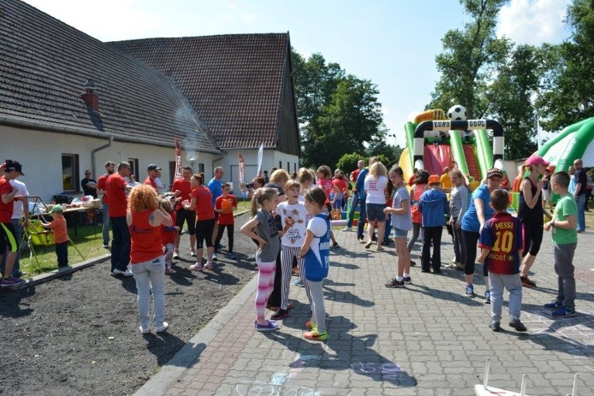 Charytatywny piknik dla Seweryna w Szczecinku [zdjęcia, wideo]