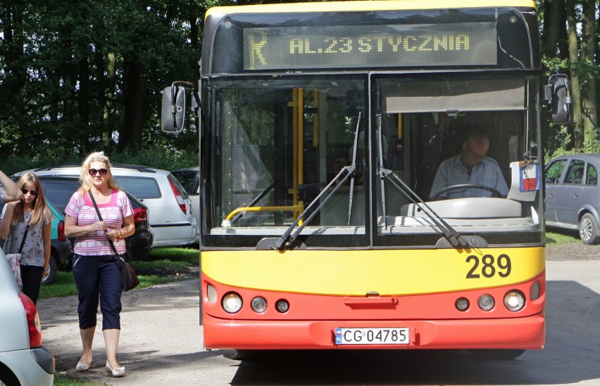 Wakacyjne rozkłady jazdy autobusów linii R oraz 11 sprawdź...
