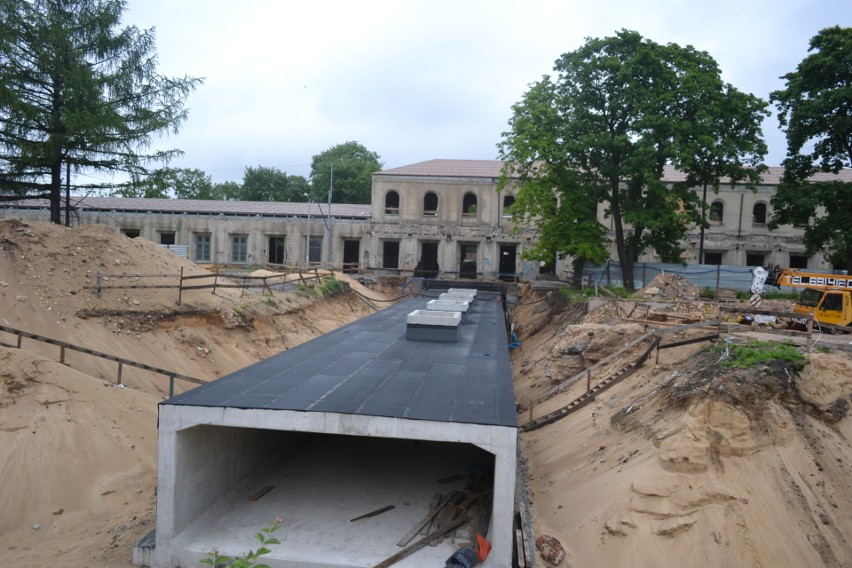 Sosnowiec: remontowany dworzec w Maczkach ma już dach
