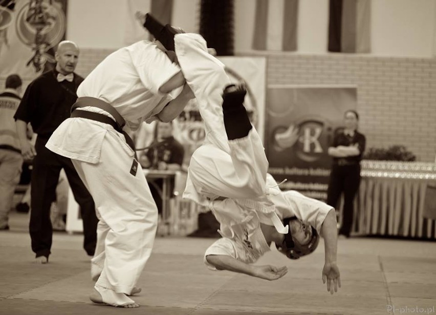 W Kobierzycach walczyło ponad 500 karateków