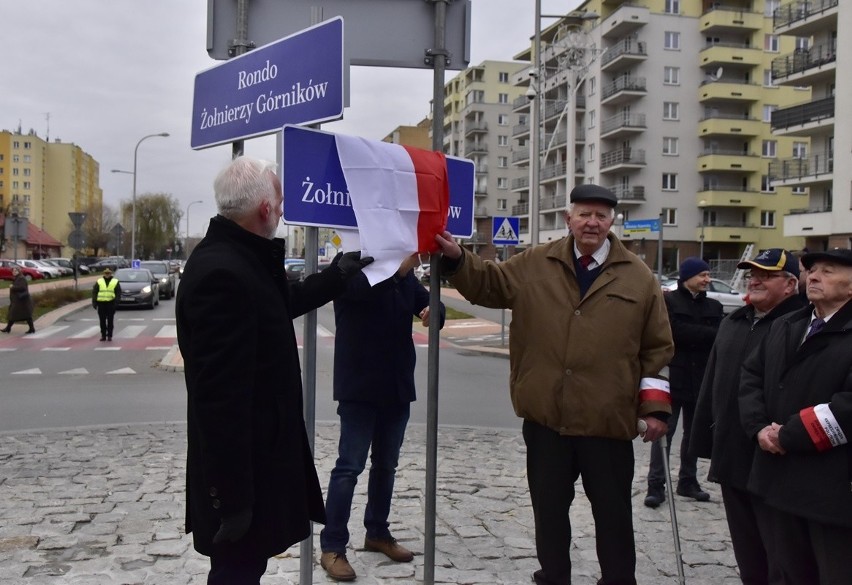 Barbórka w Tarnobrzegu. Nazwa ronda upamiętnia żołnierzy górników [ZDJĘCIA] 