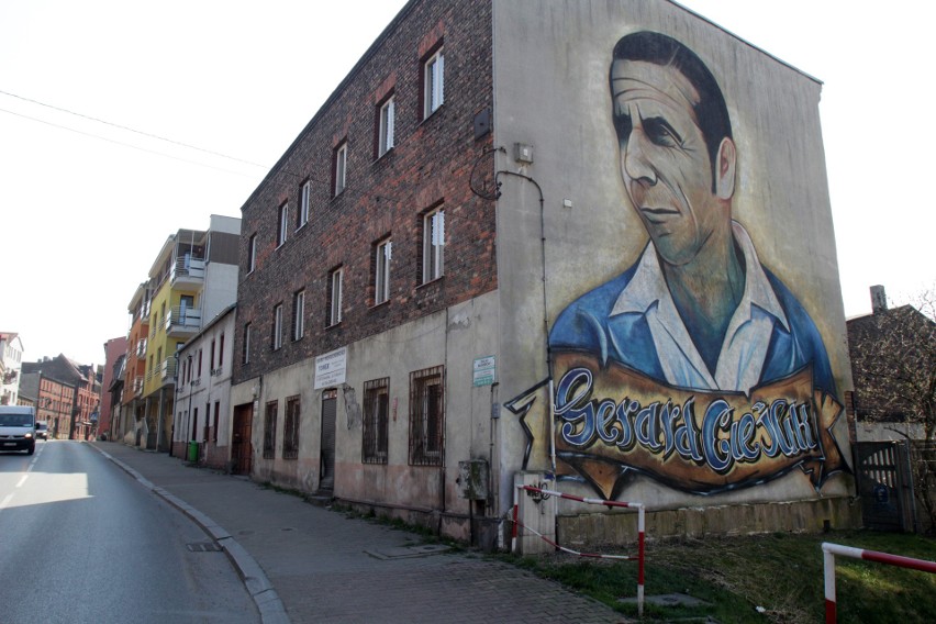 Mural Gerarda Cieślika odnowiony przez kibiców Ruchu...