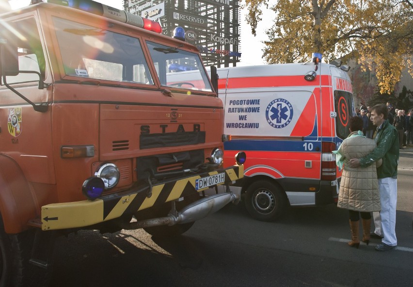 Wrocław: Wypadek tramwajów. 33 osoby ranne, w tym dzieci