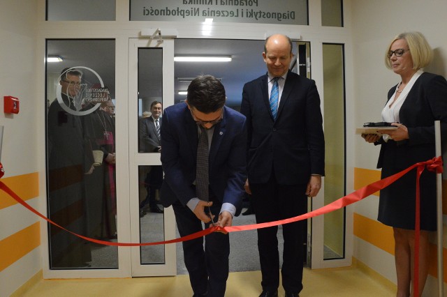 Maciej Banach, dyrektor ICZMP, razem z ministrem Konstantym Radziwiłłem otwierali w grudniu klinikę leczenia niepłodności...
