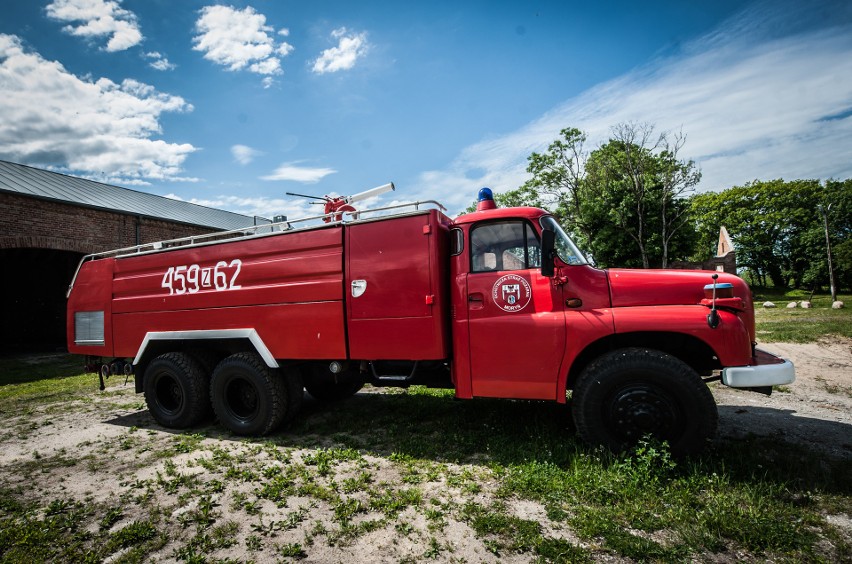 Tatra 148 służyła strażakom przez 45 lat. Zasłużoną...