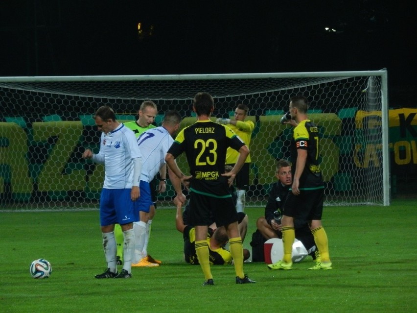 22.08.2015, Katowice: mecz I ligi GKS Katowice (prowadzony...