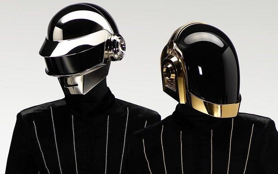 Koniec Daft Punk, duet kończy karierę. W sieci wymowne nagranie! Tak polski  internet widział ten francuski duet [MEMY] | Dziennik Bałtycki