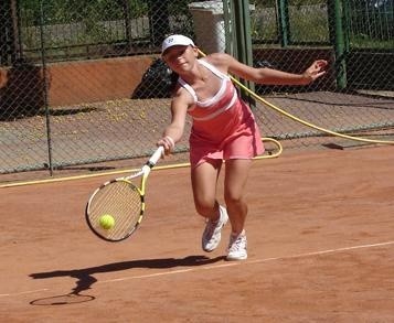 Nadzieja ostrołęckiego tenisa, Aleksandra Bojarska.