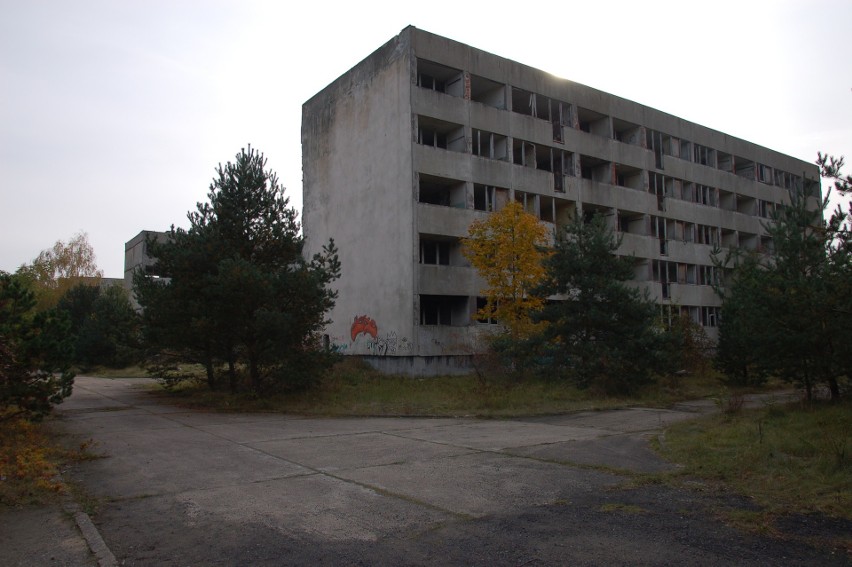 Pstrąże, dolnośląskie miasto - widmo. Przez lata...