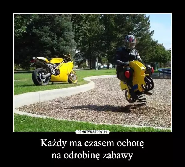 Sezon motocyklowy 2018: Najlepsze memy o motocyklistach. Lewa w górę!ZOBACZ: Motofakty - najnowsze informacje ze świata motoryzacji