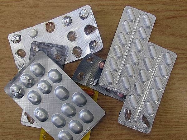 Tabletki poronne zabezpieczone przez policję.