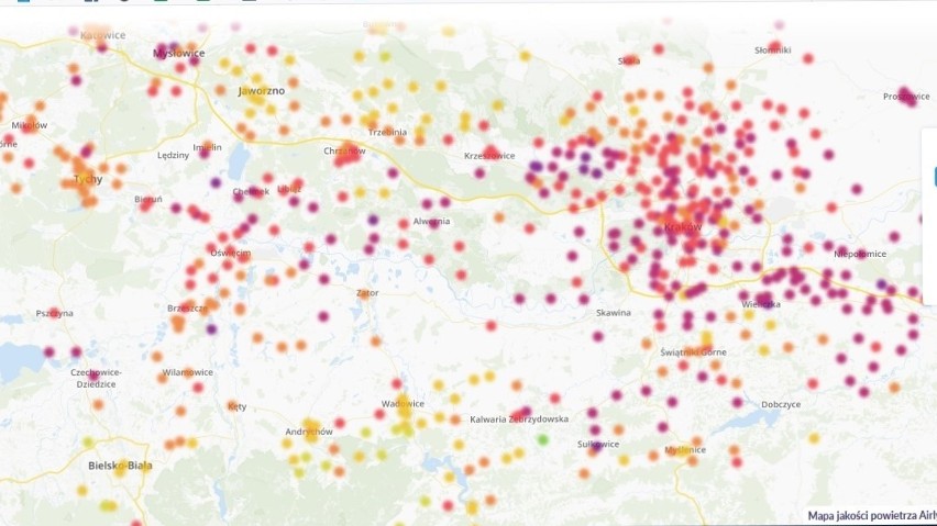 Smog w Krakowie i Małopolsce daje się w piątek rano mocno we...