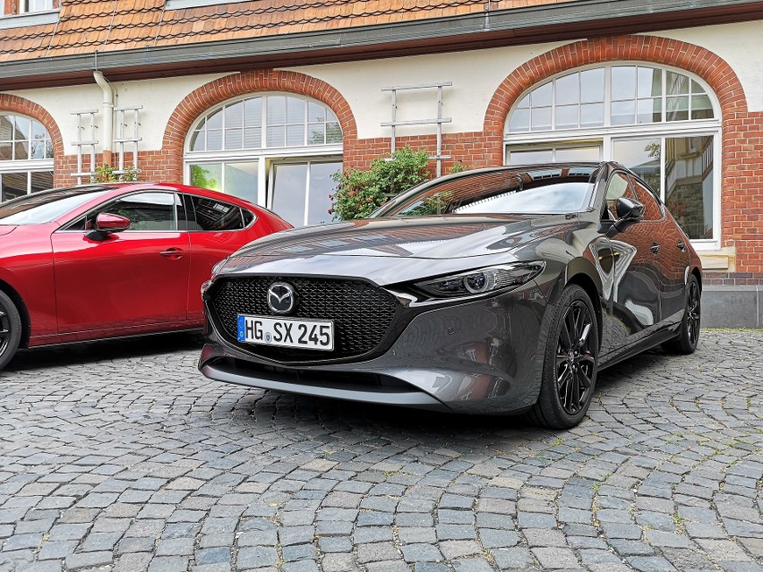 Co prawda Mazda CX-30 zadebiutowała jakiś czas temu i miała...