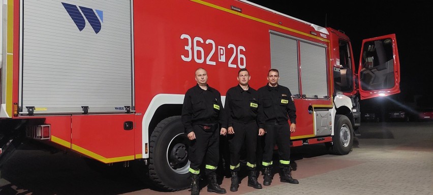 Łącznie do walki z pożarami w Grecji wyruszy 149 strażaków i...