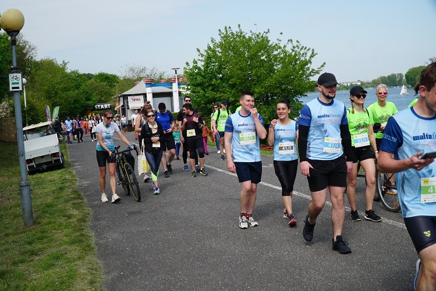 Sztafeta Ekiden nad poznańską Maltą.