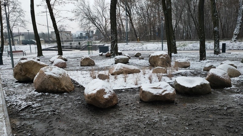 Tak prezentuje się po modernizacji Park Podlesie w Dąbrowie...
