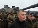 Polscy i brytyjscy żołnierze na wspólnych ćwiczeniach "Ryś-14". Przyglądał się im wicepremier Tomasz Siemoniak (zdjęcia)