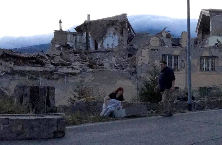 Włochy. Trzęsienie ziemi przyniosło gigantyczne zniszczenia...