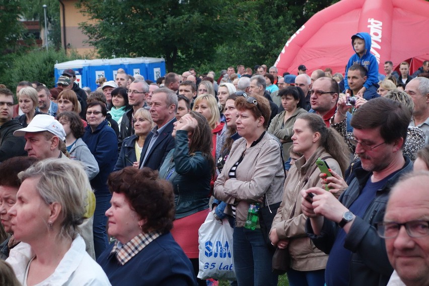 35 lat SM Silesia: Piknik na os. Odrodzenia w Katowicach....