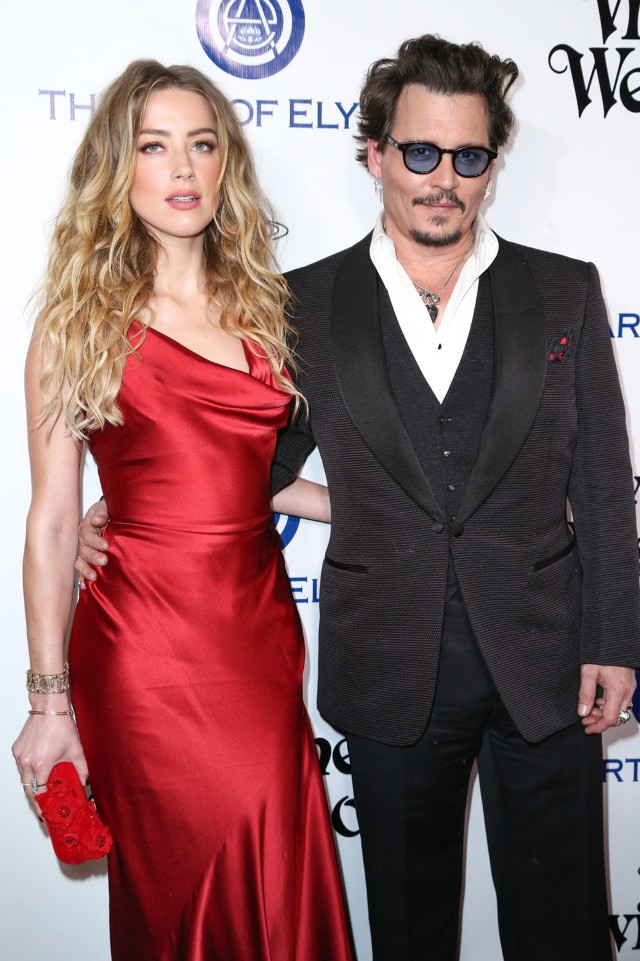 Aktorzy Amber Heard (po lewej) oraz Johnny Depp na dziewiątej, dorocznej gali The Art of Elysium Heaven Gala w Culver City (09.01.2013, USA).