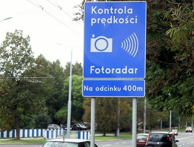 Przy drogach województwa podlaskiego zostało zamontowanych 25 fotoradarów oraz jeden system odcinkowego pomiaru prędkości.