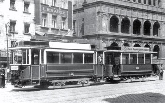 Początki komunikacji miejskiej w Poznaniu sięgają 1880 roku