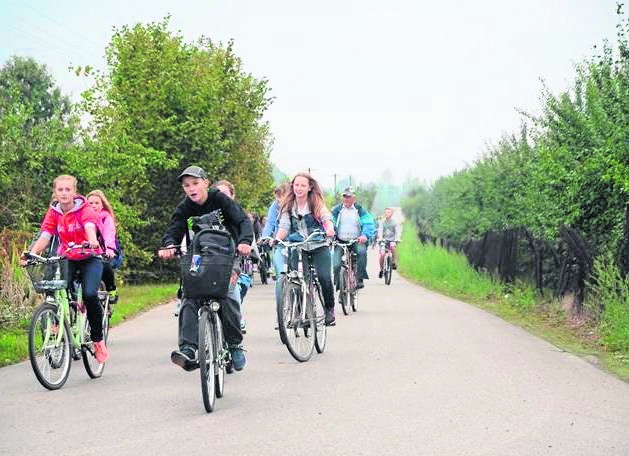 W tegorocznym rajdzie wzięło udział 97 rowerzystów. Trasa prowadziła z Rzeczniowa do Sienna.