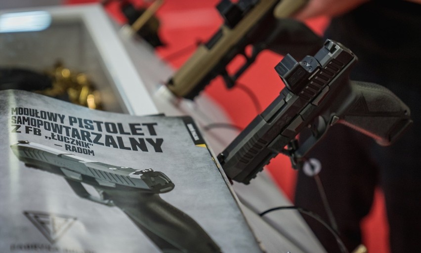 Modułowy Pistolet Samopowtarzalny na targach w Kielcach