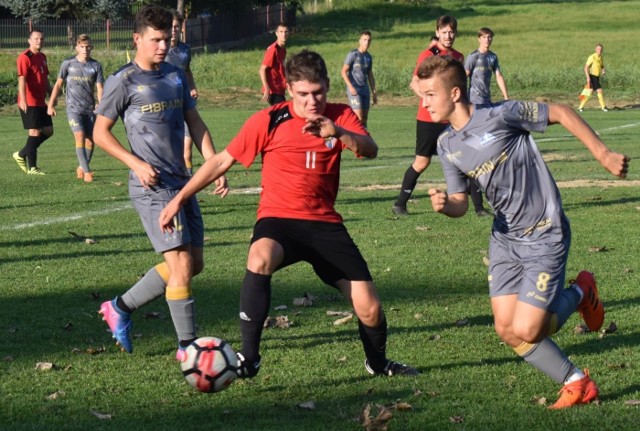 HALO Hyżne - Stal II Rzeszów 2:3