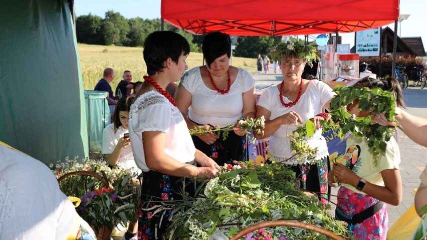 Tak wyglądała Noc Świętojańska nad zalewem Maczuły. Zobacz zdjęcia