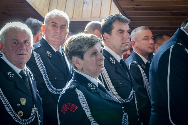 Jednostki z powiatu ostrowskiego otrzymały 66 dotacji na kwotę 329 918 zł, z powiatu wyszkowskiego - 22 dotacje na kwotę 110 000 zł.
