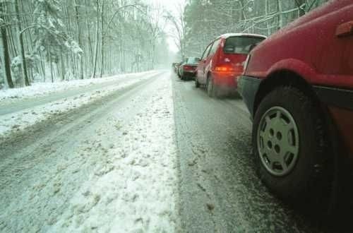 Fot. Przemysław Świderski: Opony zimowe zwiększają bezpieczeństwo podróżowania przy niskich temperaturach i w trudnych warunkach zimowych.