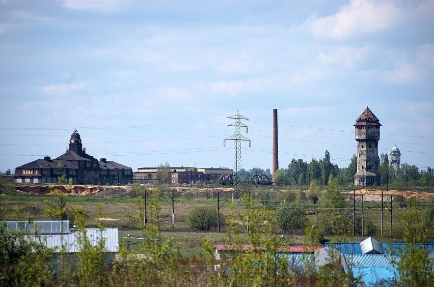 Jak wygląda Śląski Czarnobyl? Zobacz zdjęcia i poznaj historię zakładu hutniczego. Eko-bomba zatruwała mieszkańców...
