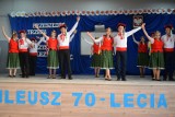 Jubileusz 70 - lecia istnienia szkoły rolniczej w Chrobrzu pełen wzruszeń i gratulacji. Były znane osoby (FOTORELACJA)