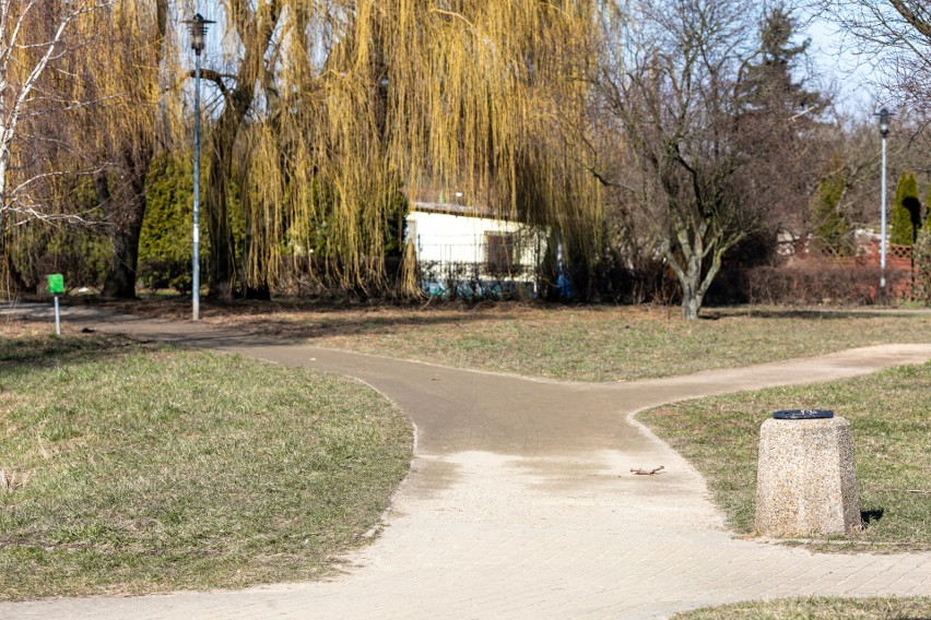 Alejki przy jeziorze Słonecznym na Gumieńcach doczekają się remontu. Będzie również kaczkomat? 