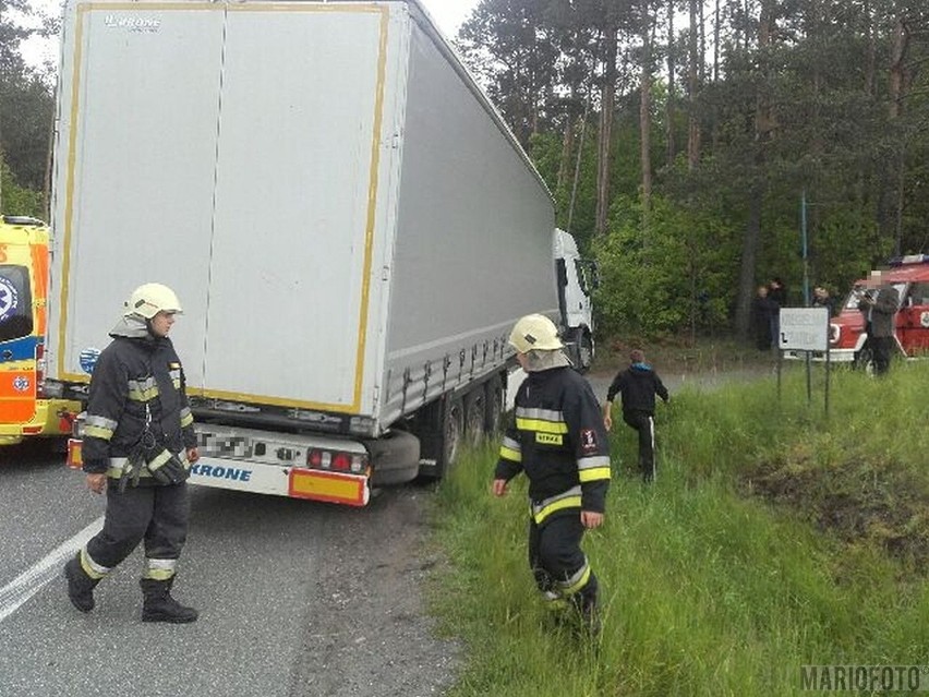 - O godz. 11.45 na obwodnicy Osowca (DK 45), ciężarowy...