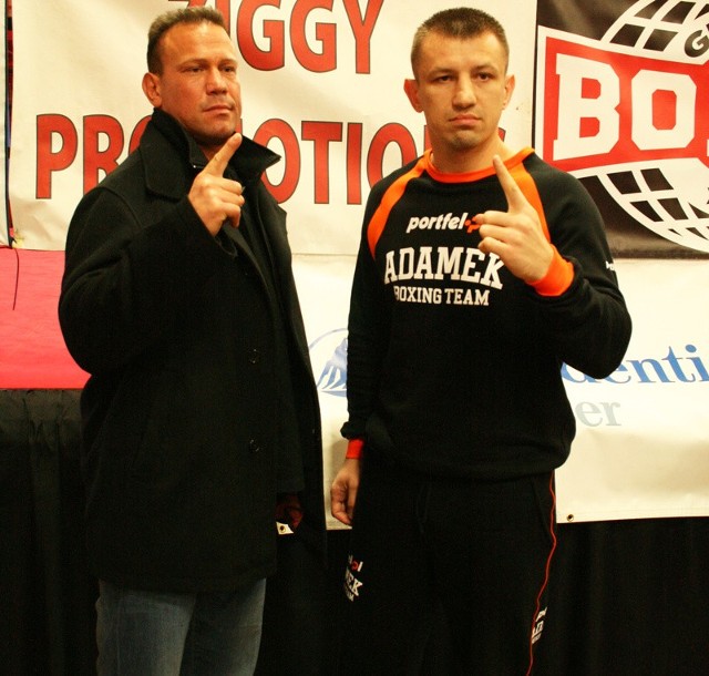 Tomasz Adamek i Vinny Maddalone podczas konferencji przed walką.