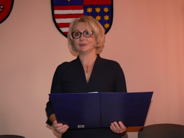 Katarzyna Kondziołka nowa burmistrz Zawichostu po zaprzysiężeniu podziękowała za wsparcie rodzinie, przyjaciołom. znajomym i samorządowcom.