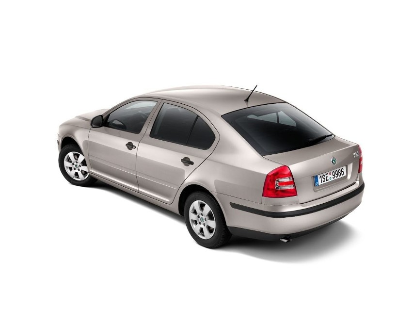 8. Skoda octavia z lat 2004 - 2013.