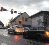 Przez czujnik włączający zielone światło są korki na skrzyżowaniu w Kędzierzynie-Koźlu 