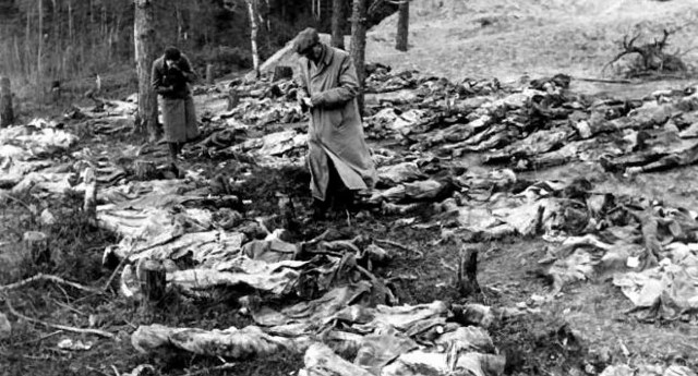 Rzeczy osobiste ofiar NKWD przywieziono do Krakowa w 1943 r. w celu przebadania. Gdzie są teraz?