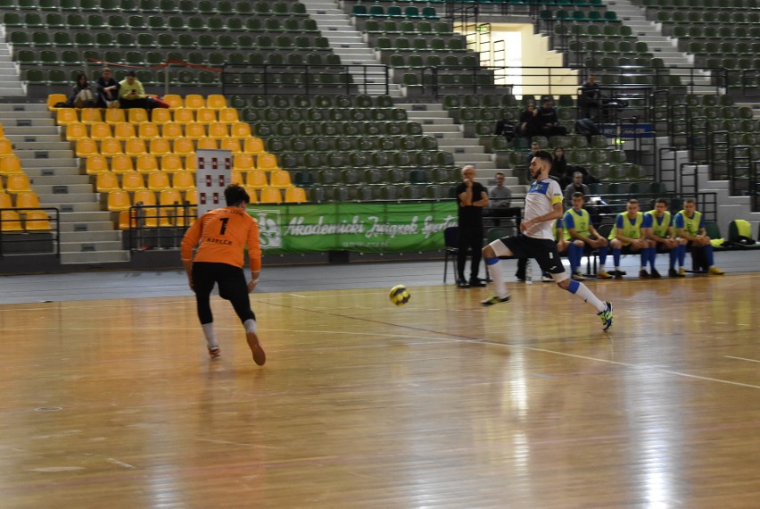 Turniej półfinałowy Akademickich Mistrzostw Polski w Futsalu. Politechnika Świętokrzyska w półfinale [ZDJĘCIA, WIDEO]