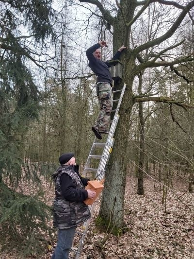 Osięcińscy wędkarze dbają o środowisko - sprzątali teren w Samszycach