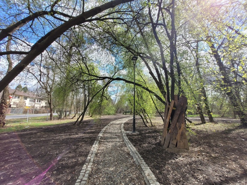 Kraków. Okolica fortu zmienia się w prawdziwy park ZDJĘCIA