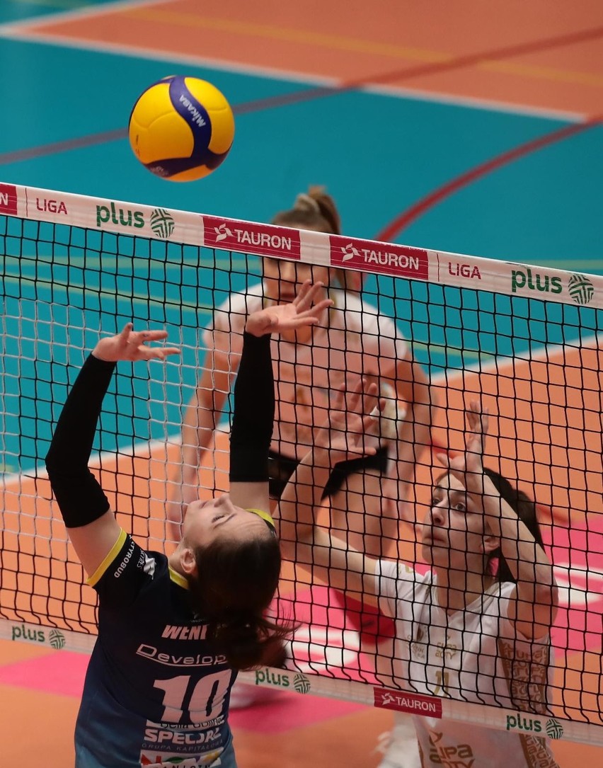 Grupa Azoty Chemik Police - Developres Rzeszów 3:1.