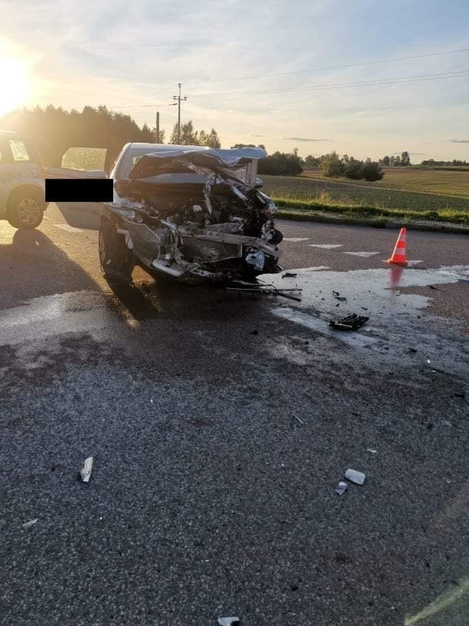 Choroszcz. Wypadek na Szosie Kruszewskiej. Dwoje dzieci trafiło do szpitala [ZDJĘCIA]