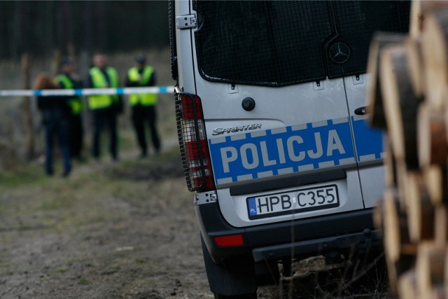 50-latek został trafiony w głowę i zmarł na miejscu. Mimo założonego kasku nie miał żadnych szans