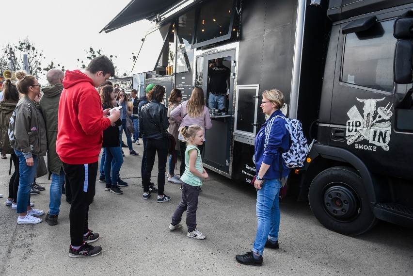 Poznań Food Park w parku Kasprowicza: Weekend z food...