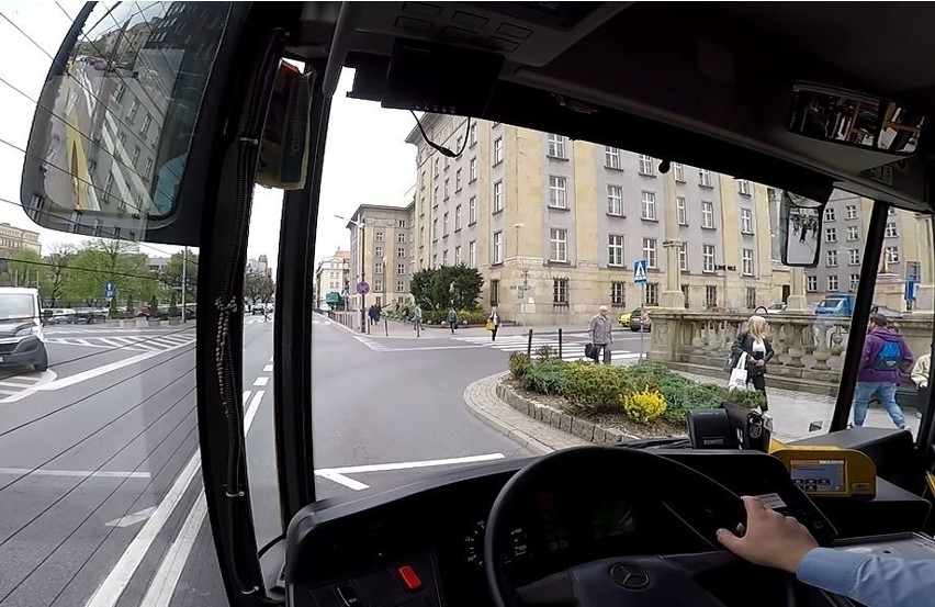 Kierowcy autobusów w Katowicach postanowili podłożyć głosy...