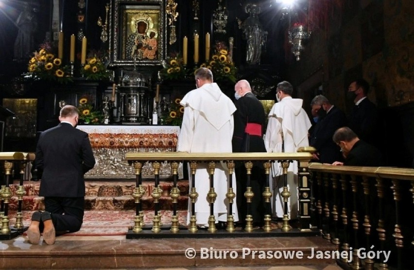 Jasna Góra. Metropolita Białostocki Tadeusz Wojda...